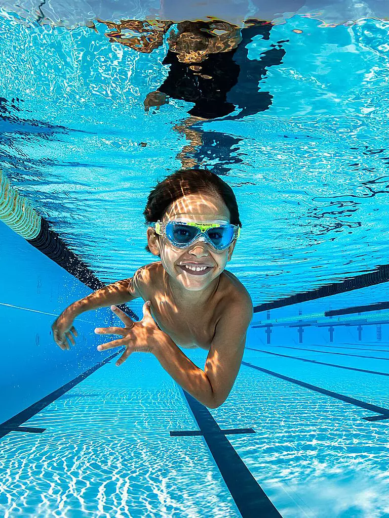 Aqua sphere vista junior goggles shop